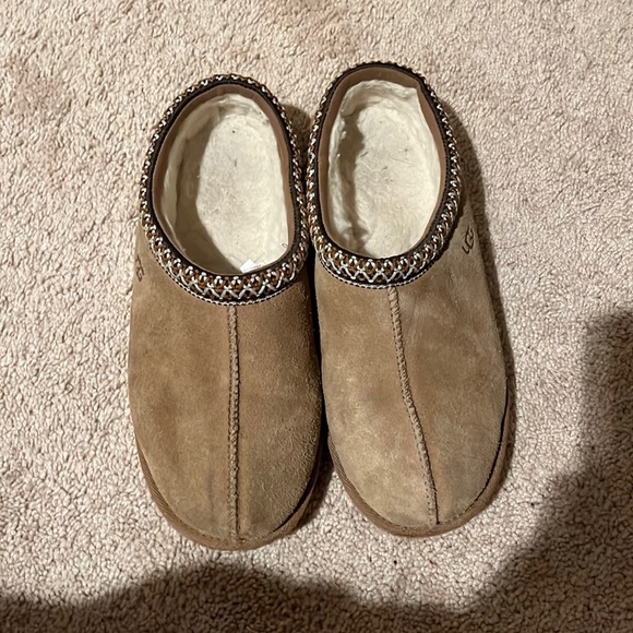 UGG Womens Tasman Slippers size 6 - Picture 1 of 3